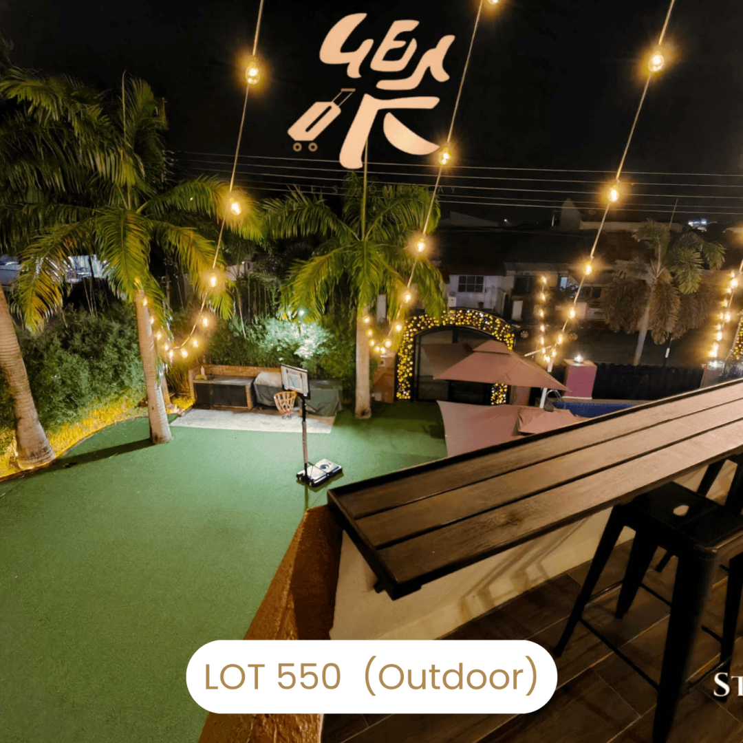 Upper floor balcony terrace with artificial grass at Le's Homestay Lot 550, a relaxing Homestay Melaka Private Pool unit.