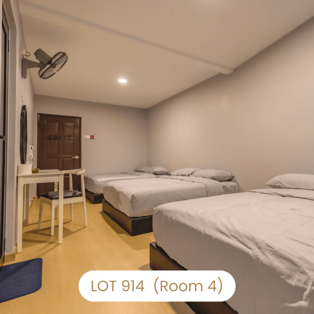 Spacious room layout suitable for families at Le's Homestay Lot 914 A'Famosa Homestay