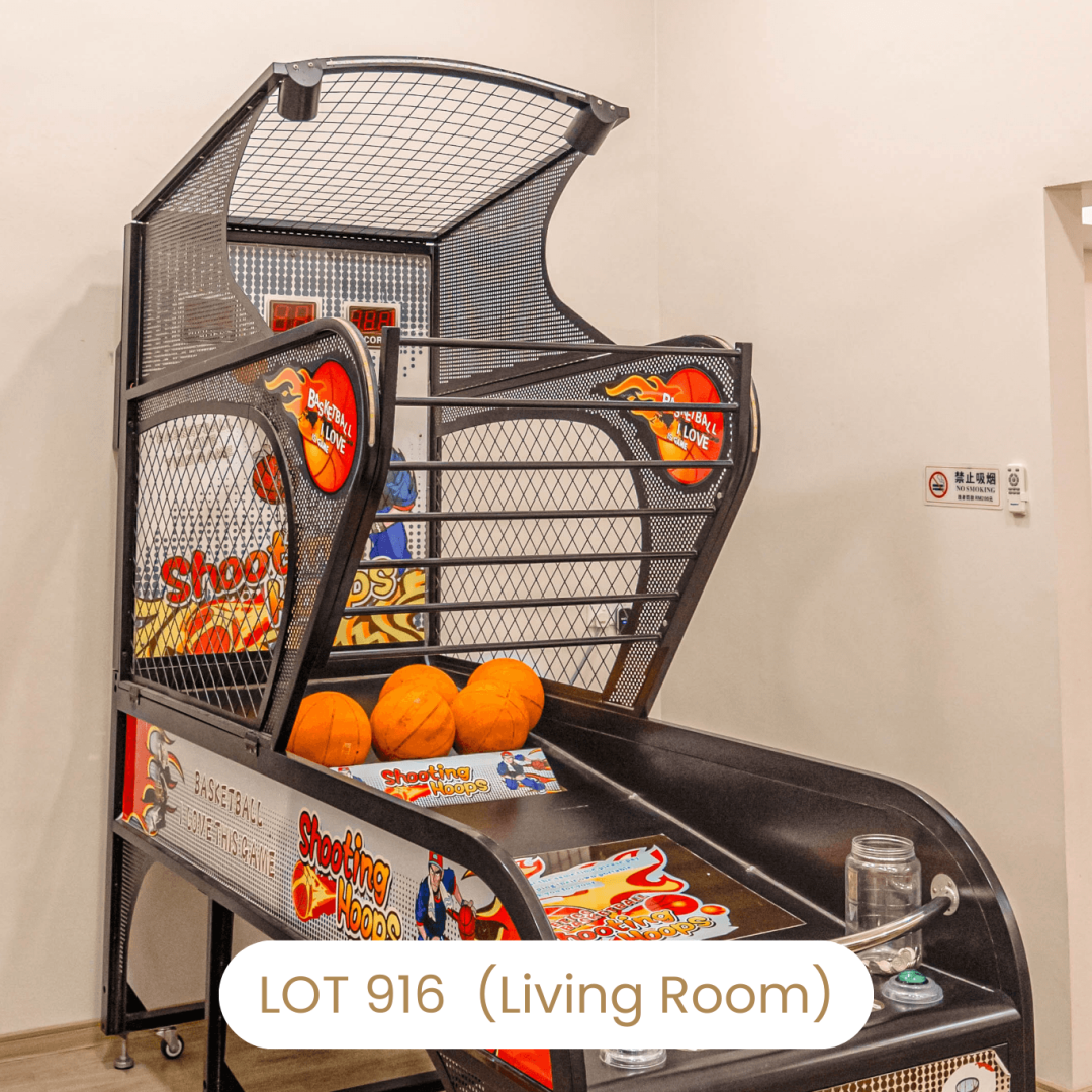 Basketball shooting arcade game machine close up at Le's Homestay Lot 916